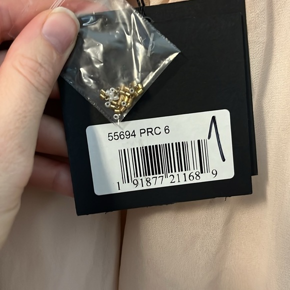 Mac Duggal 55694 Chiffon Embellished Shoulder Dress - Picture 7 of 8